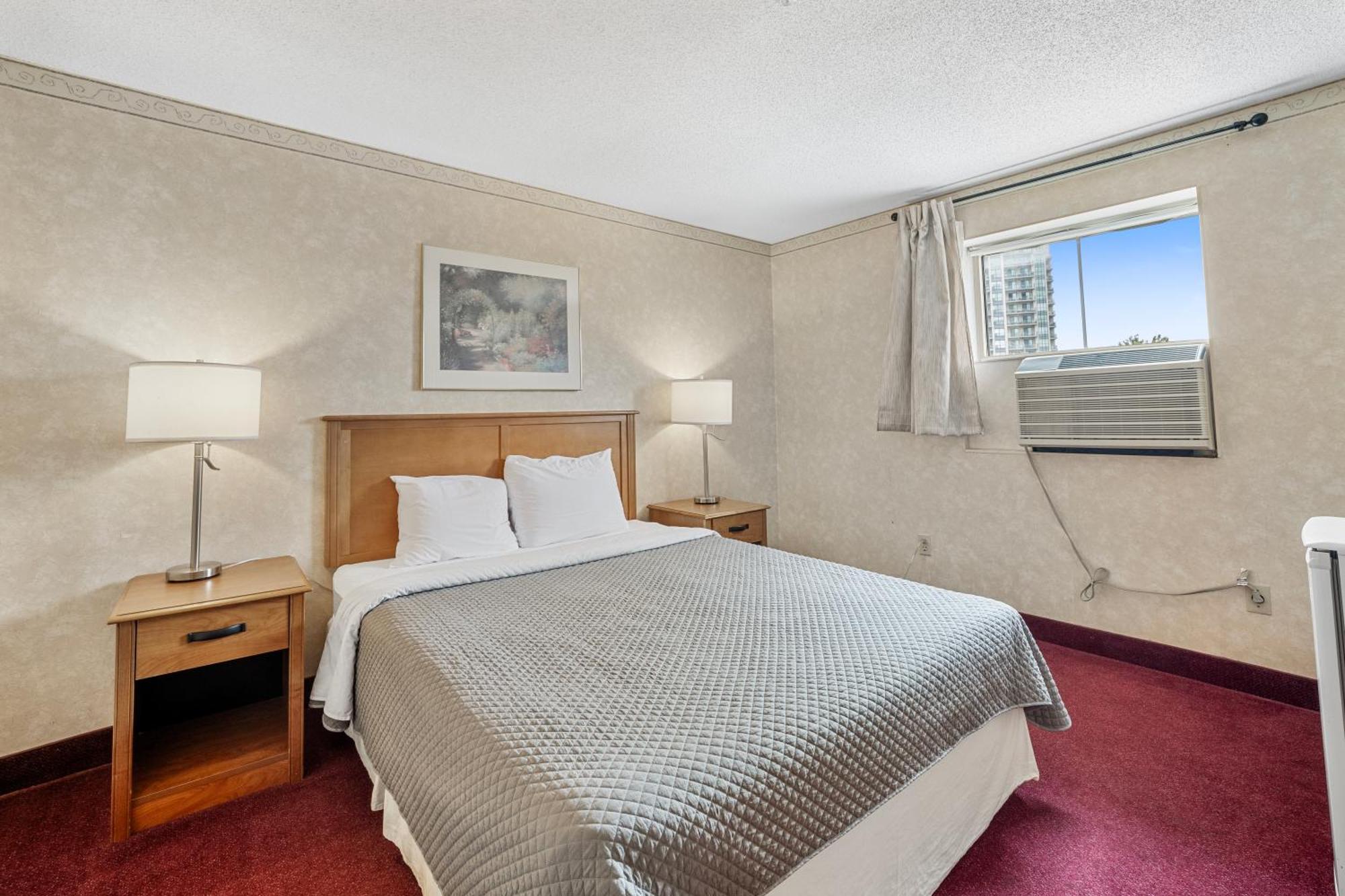 גואלף Royal Inn & Suites מראה חיצוני תמונה